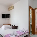 Jerkan 15 By Interhome *